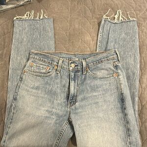 Levis jeans size 30